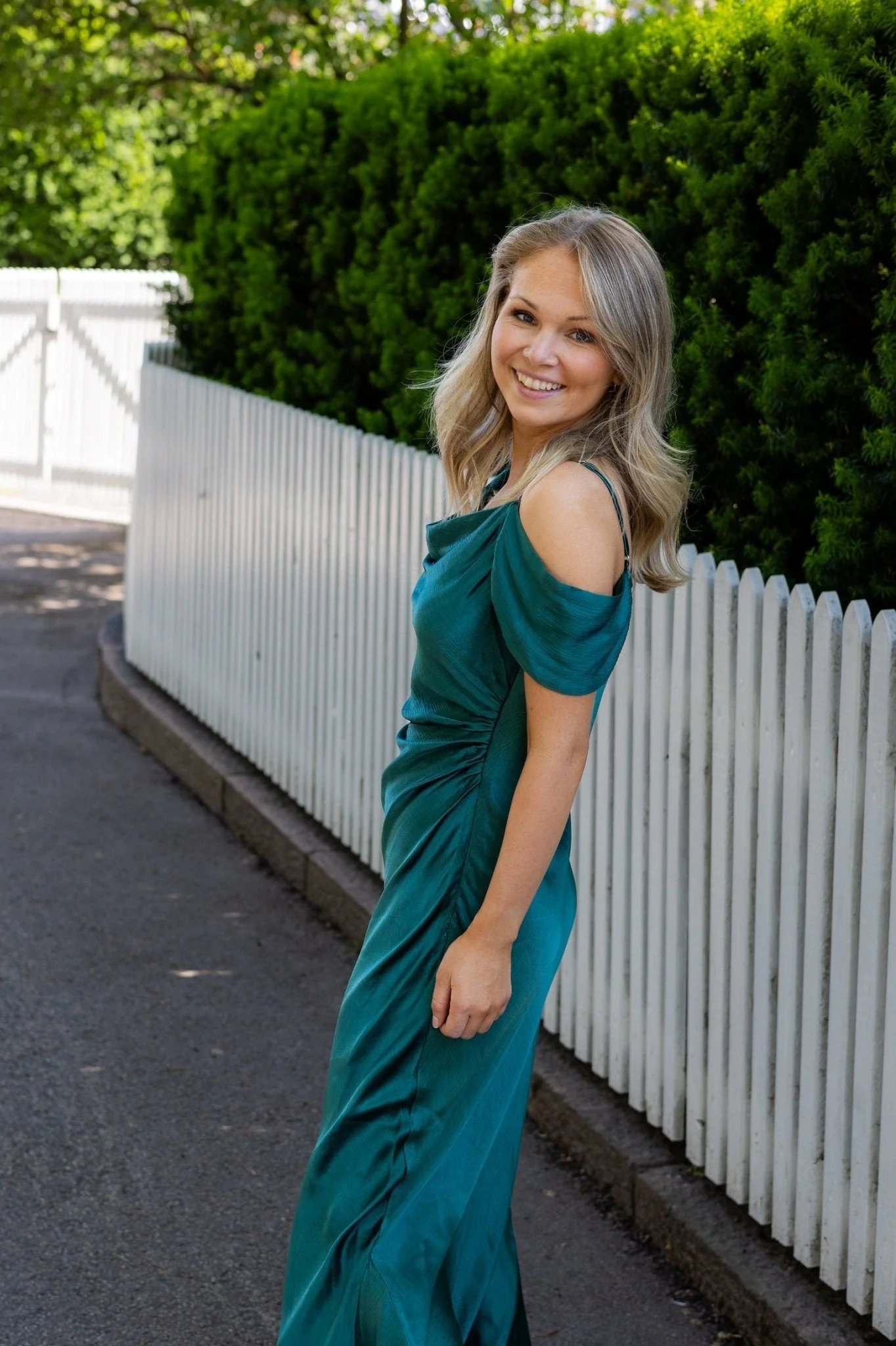 Lyra Dress Emerald Green - Image 5