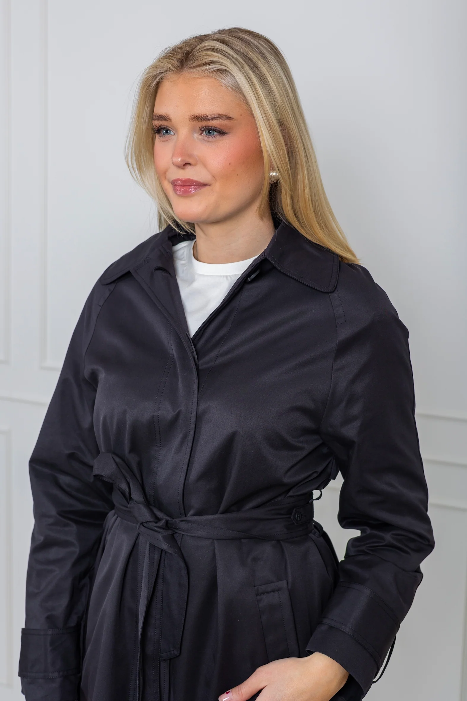 Mazie Coat Black - Image 6