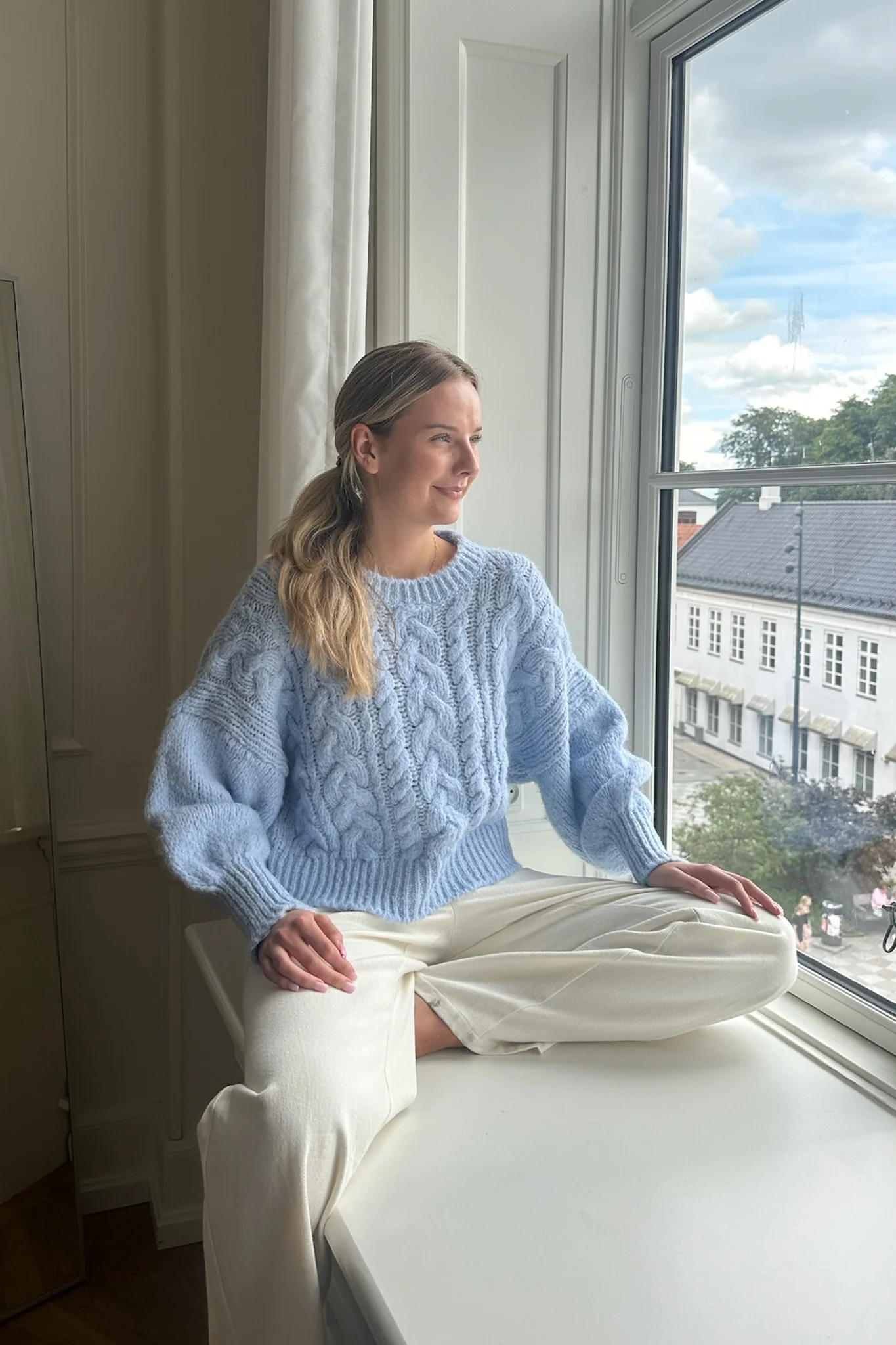 Nora Sweater Light Blue - Image 8
