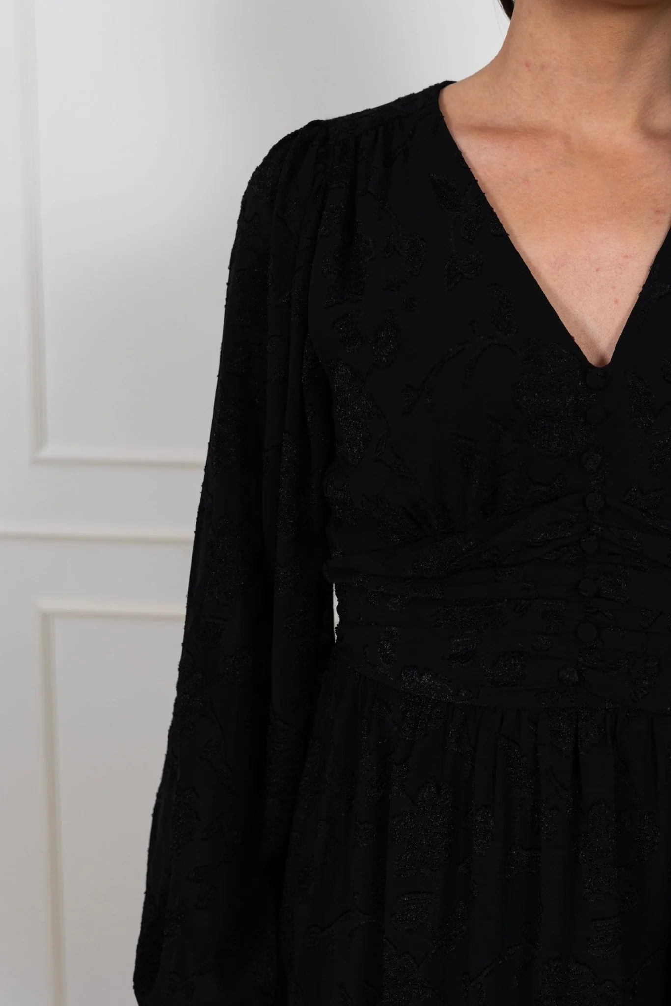 Rihana Burnout Dress Black - Image 8
