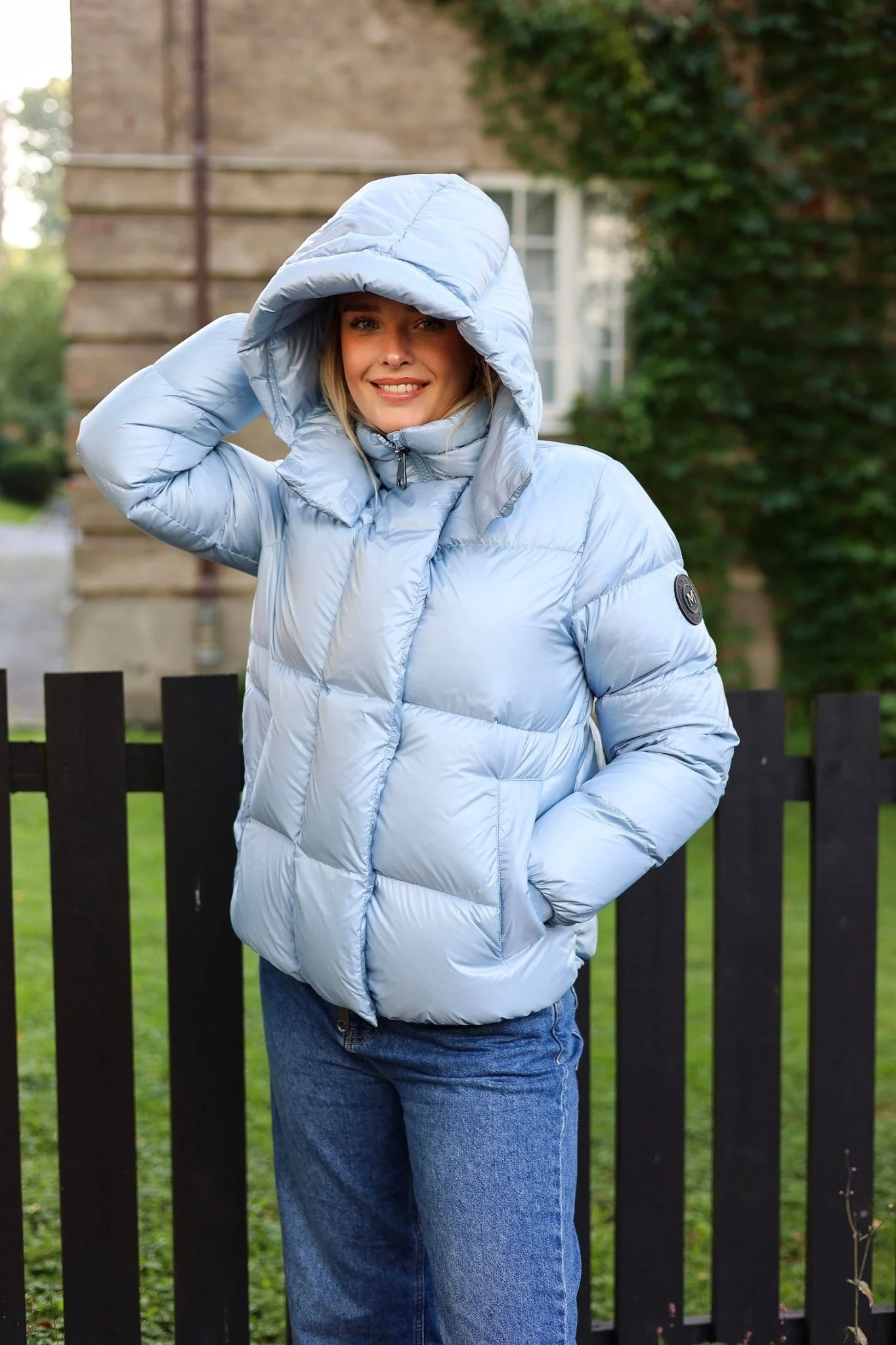 Lucie Boxy Ice Blue - Image 2