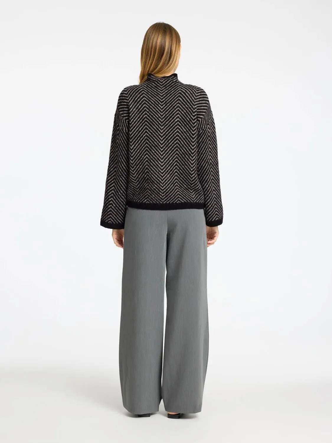 Lulu Ls Herringbone Knit High Neck Black Birch - Image 8