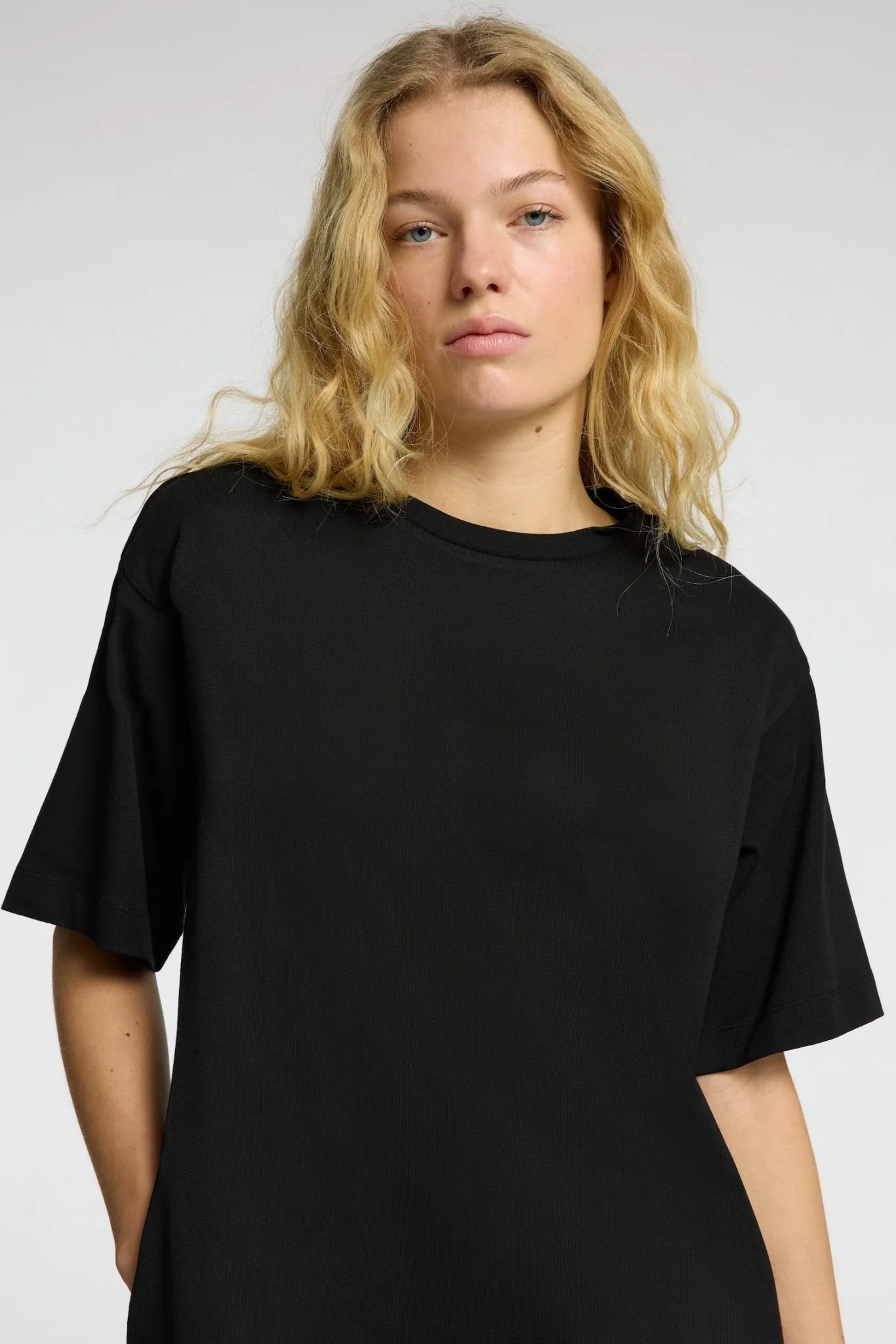 Essential Ss Pocket Ankle Dress Black - Image 9