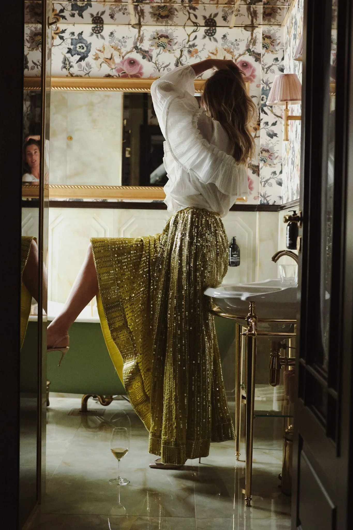 Extraordinary Sequin Maxi Skirt Gold - Image 9