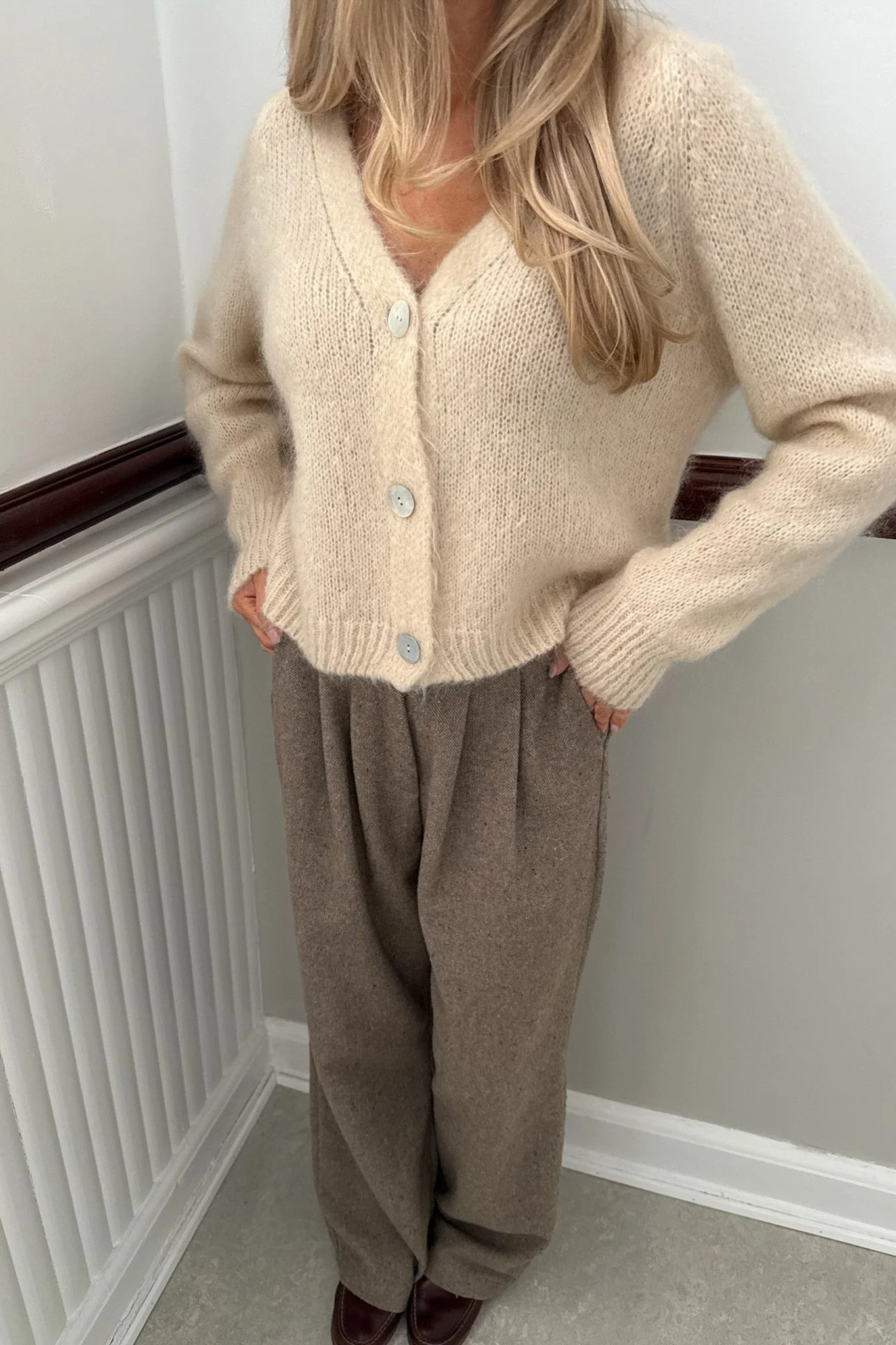 Vicky Cardigan Creme - Image 9