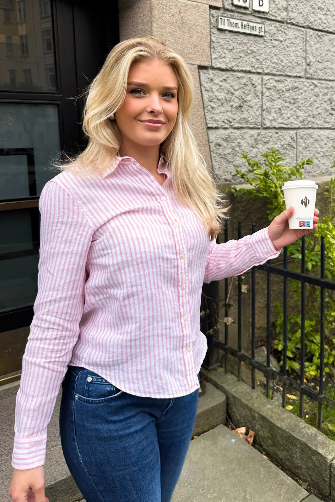 Regular Fit Striped Linen Shirt Geranium Pink - Image 4