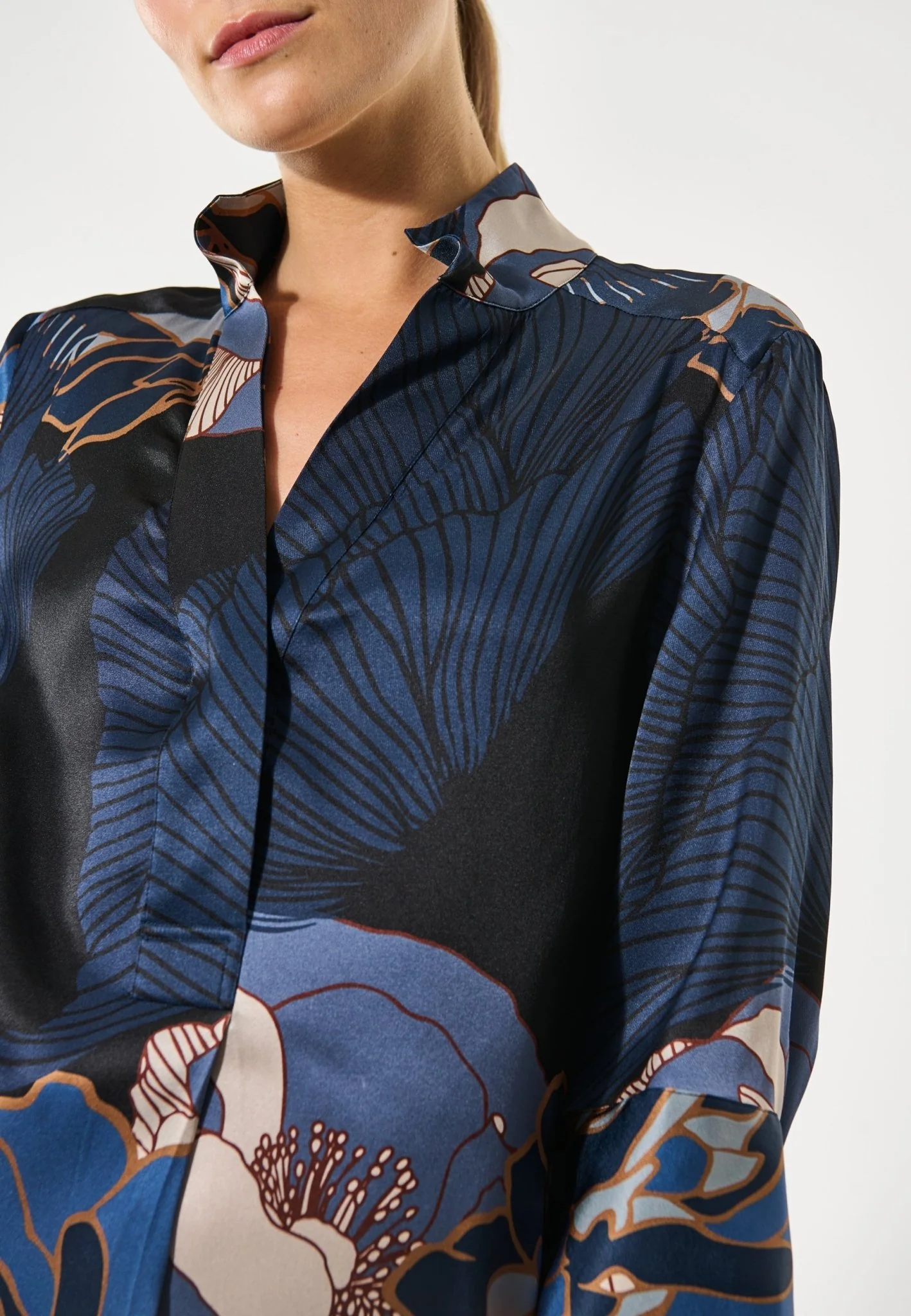 Kamilles Dress Alepidia Blue - Image 6