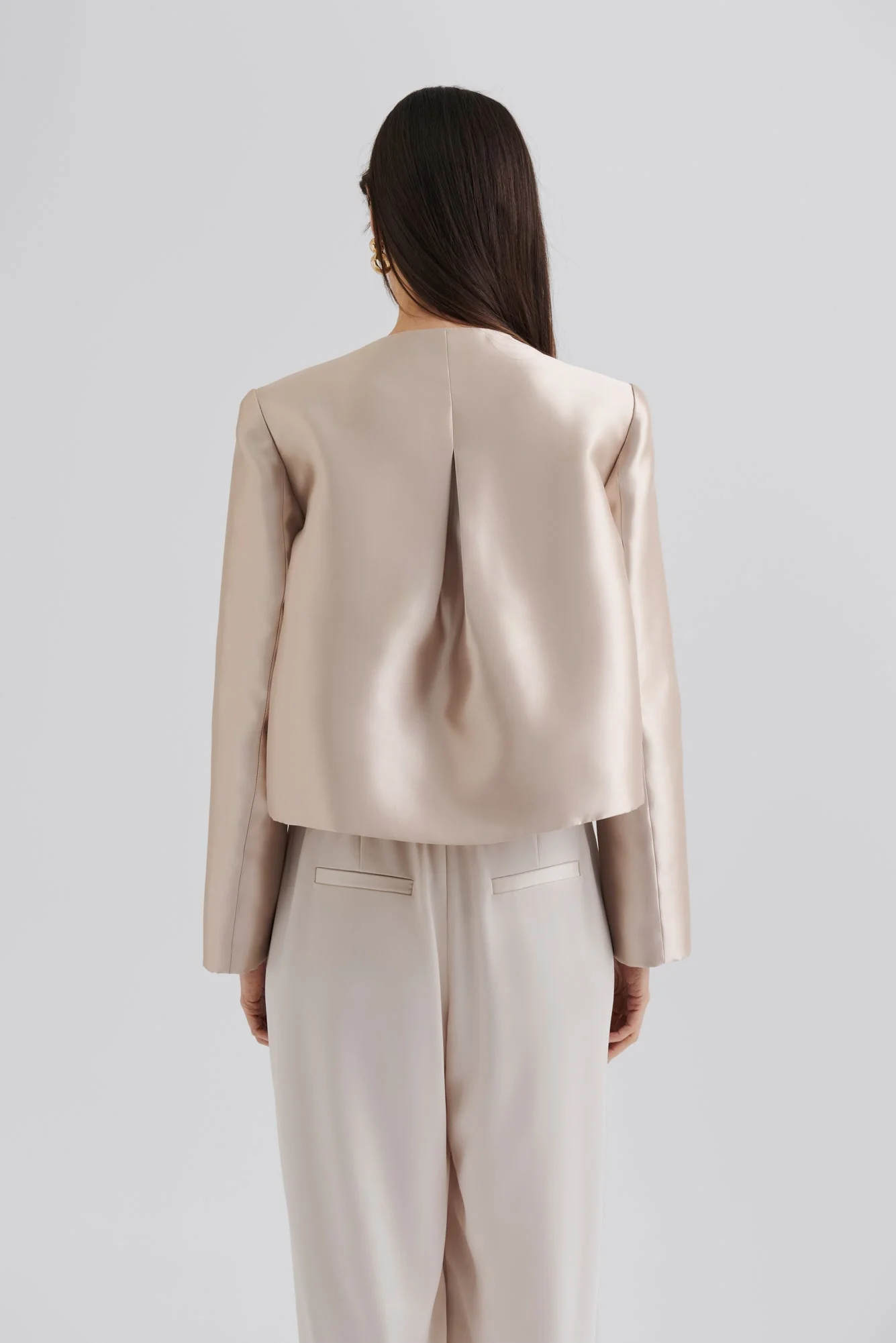 Ruthie Cropped Long Sleeve Blouse Soft Beige - Image 8