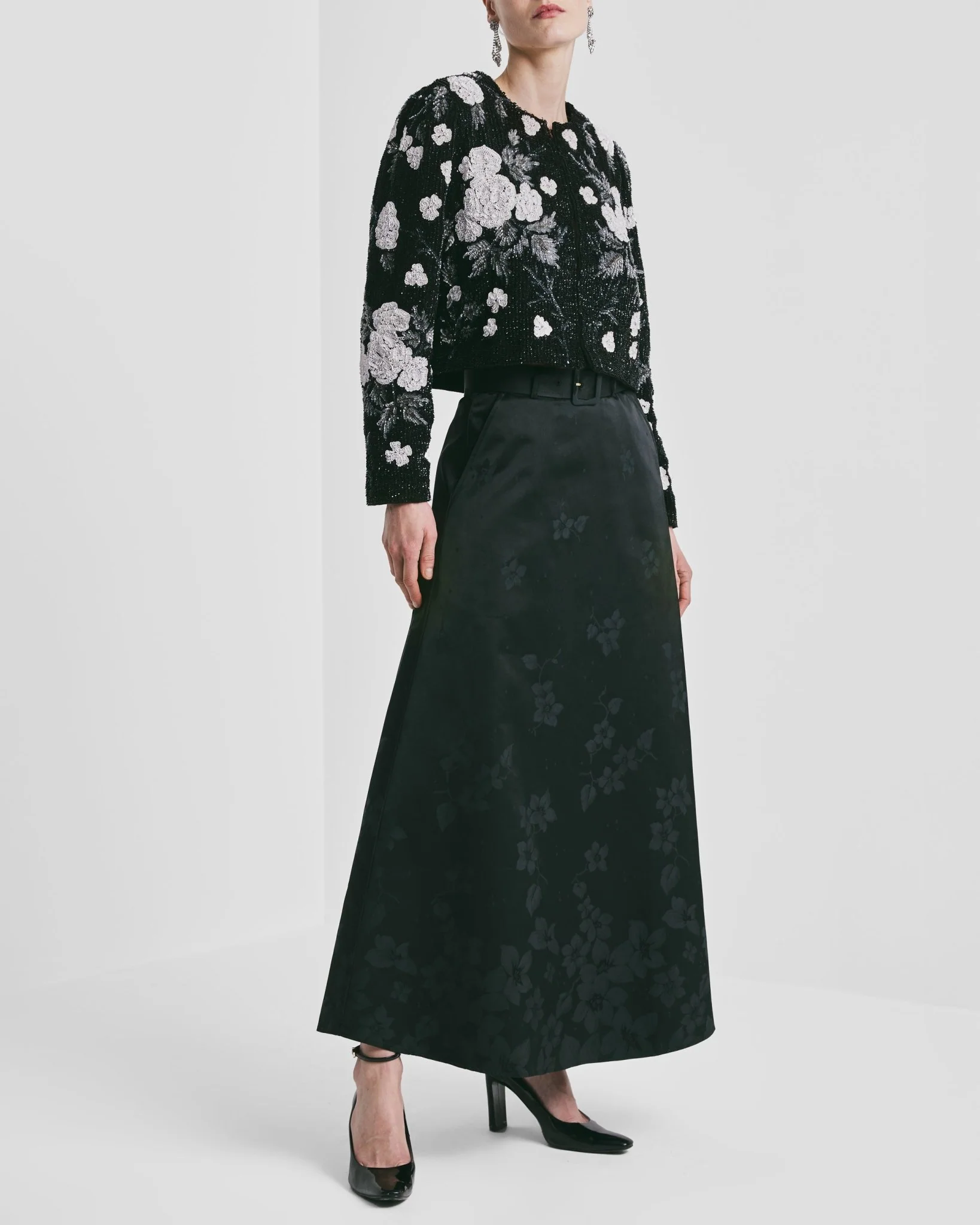 Beaded Cropped Jacket Glamour - Image 2