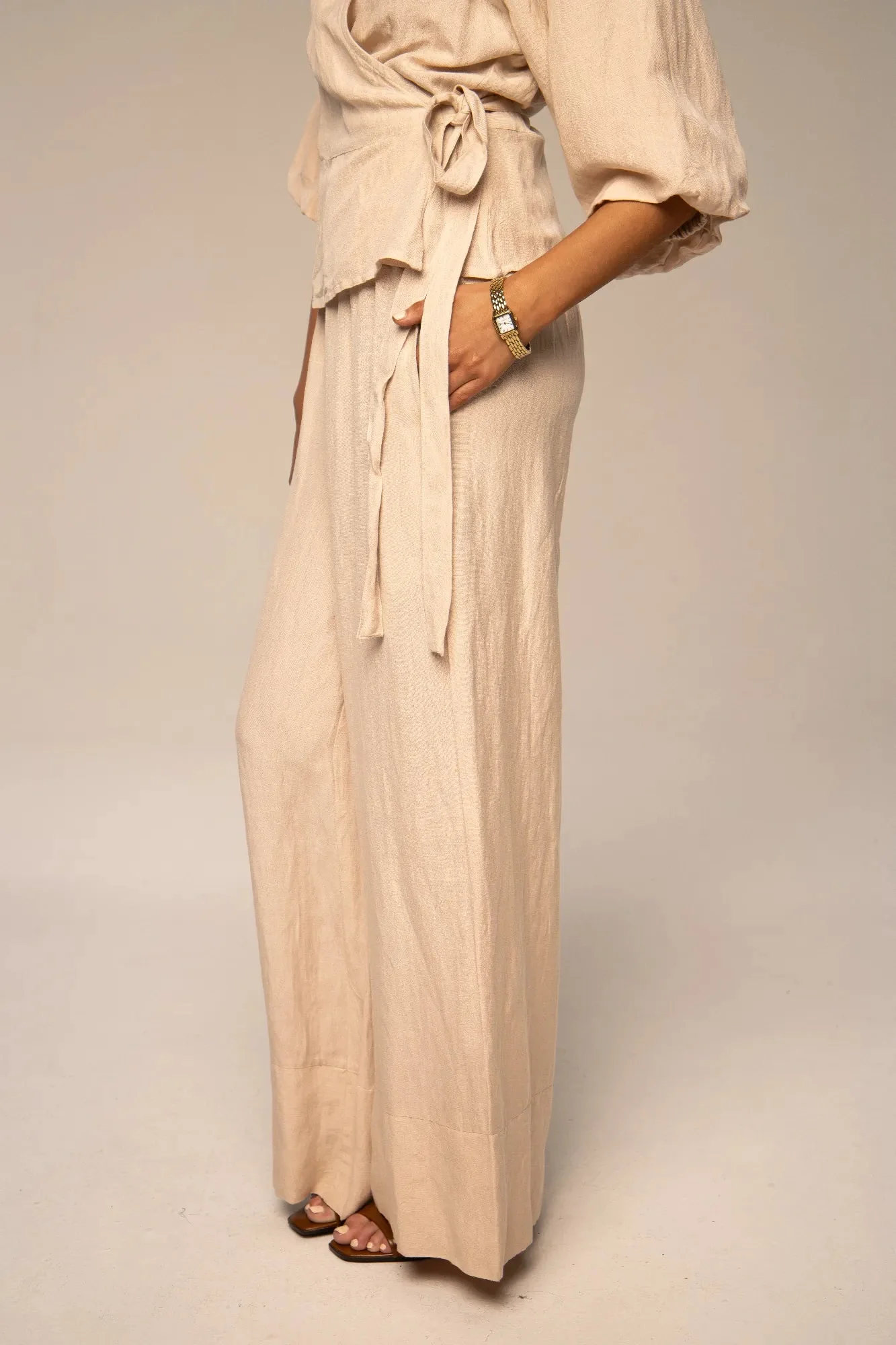 Nelli Wrap Top Biscotti Linen - Image 10