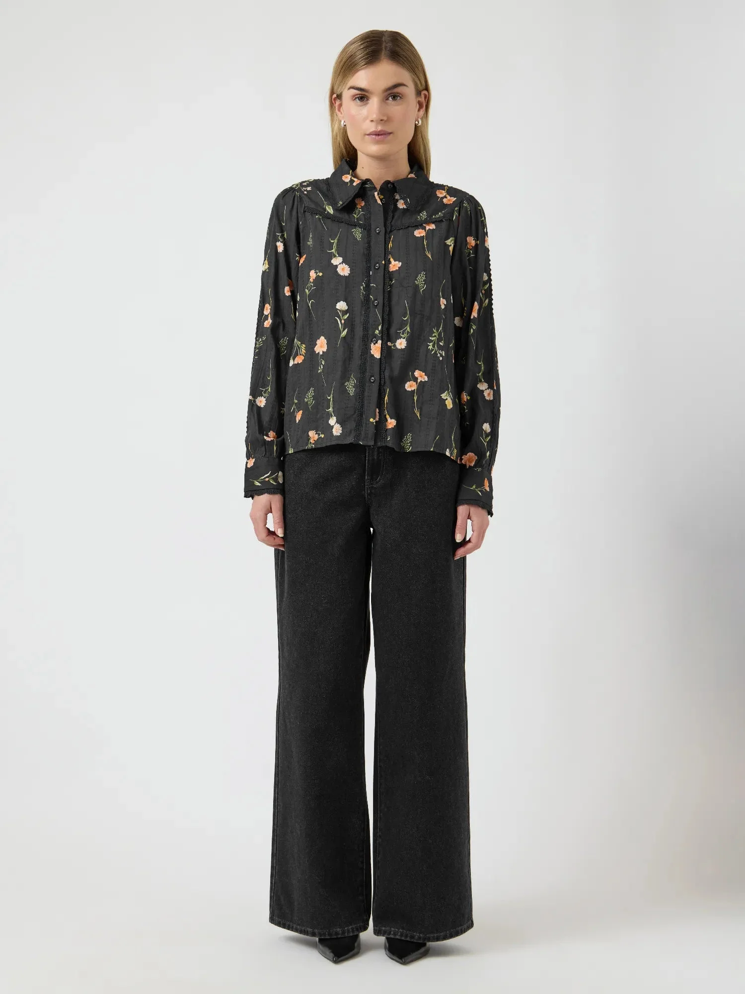Somelli Ls Shirt Black Flower Print - Image 9