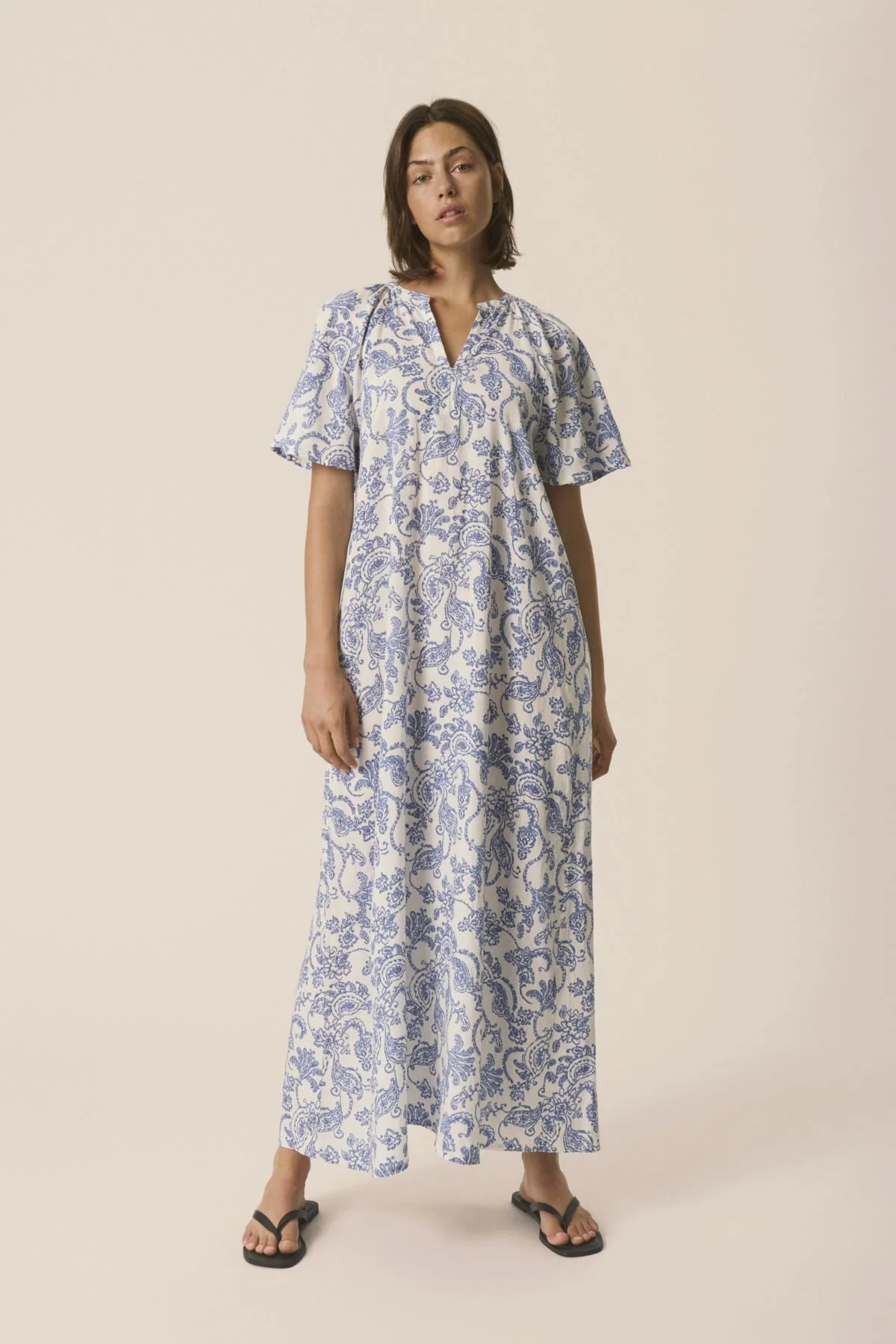 Bentine Dress Blue Dot Paisley Print - Image 2