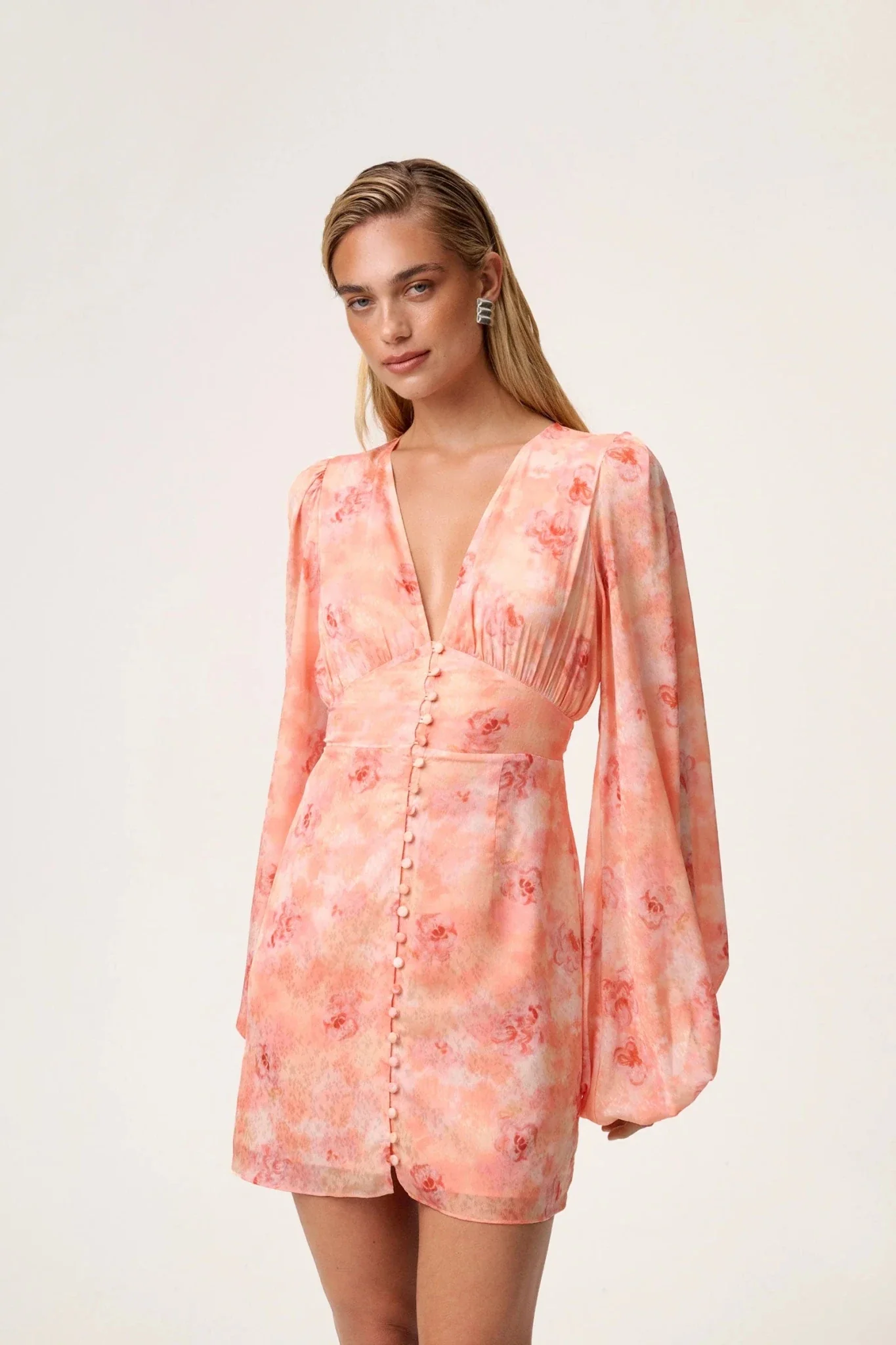 Florence Dress Peach - Image 4