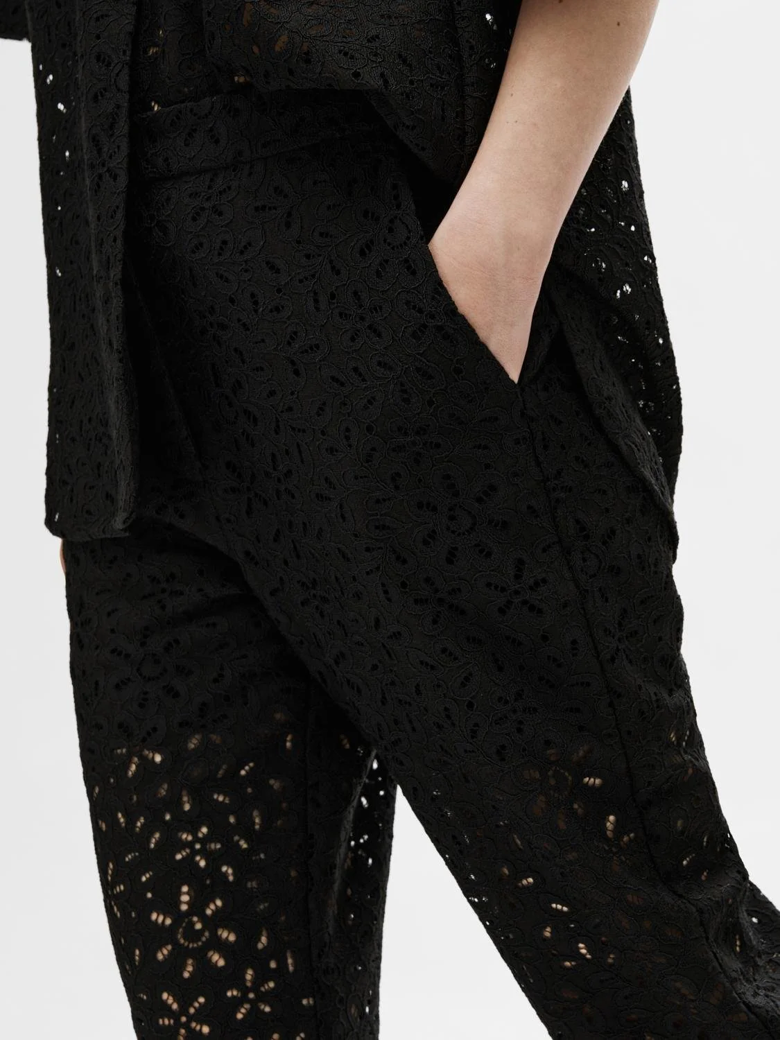 Karola Hw Flared Lace Pant B Black - Image 8