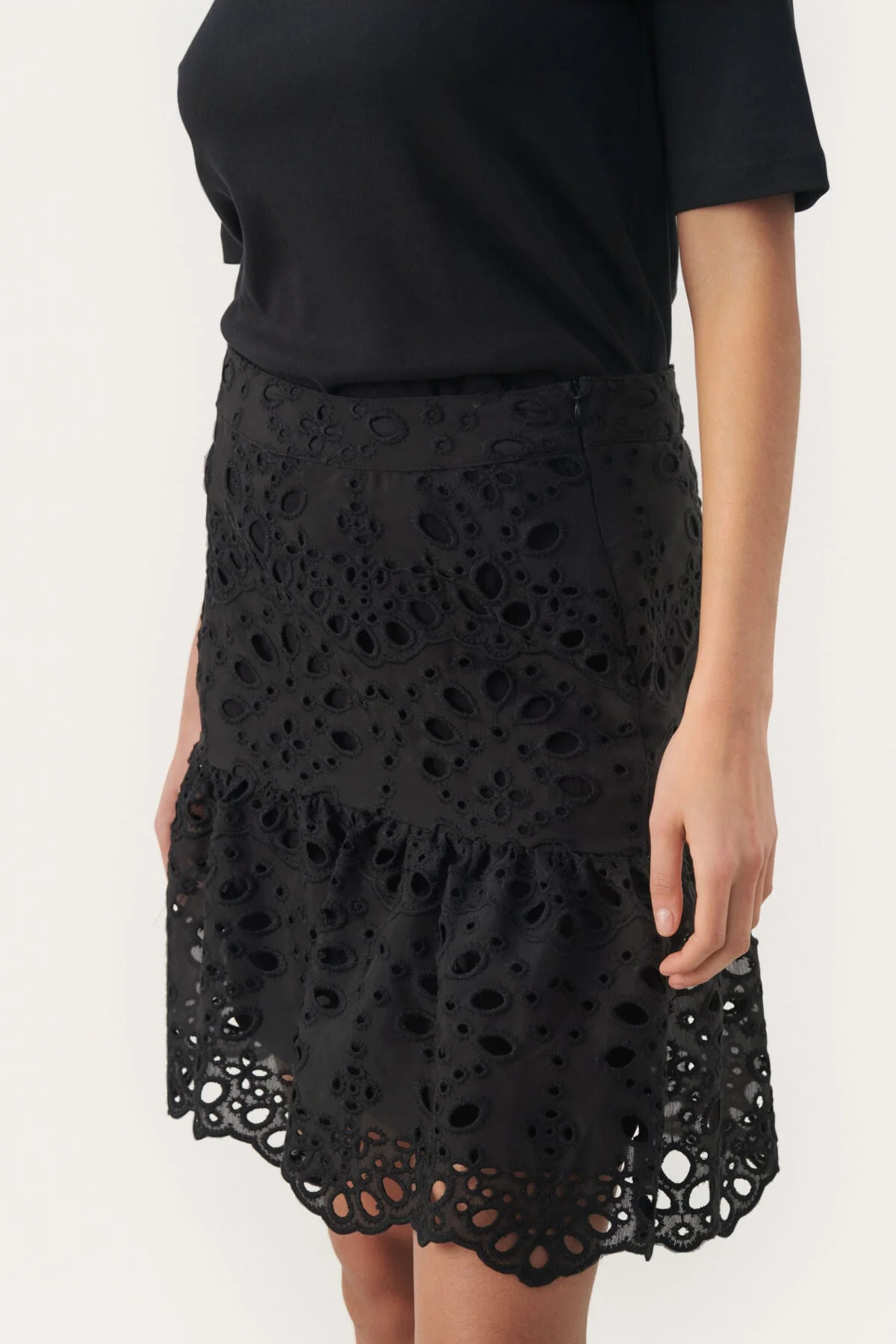 Gizellepw Skirt Black - Image 4