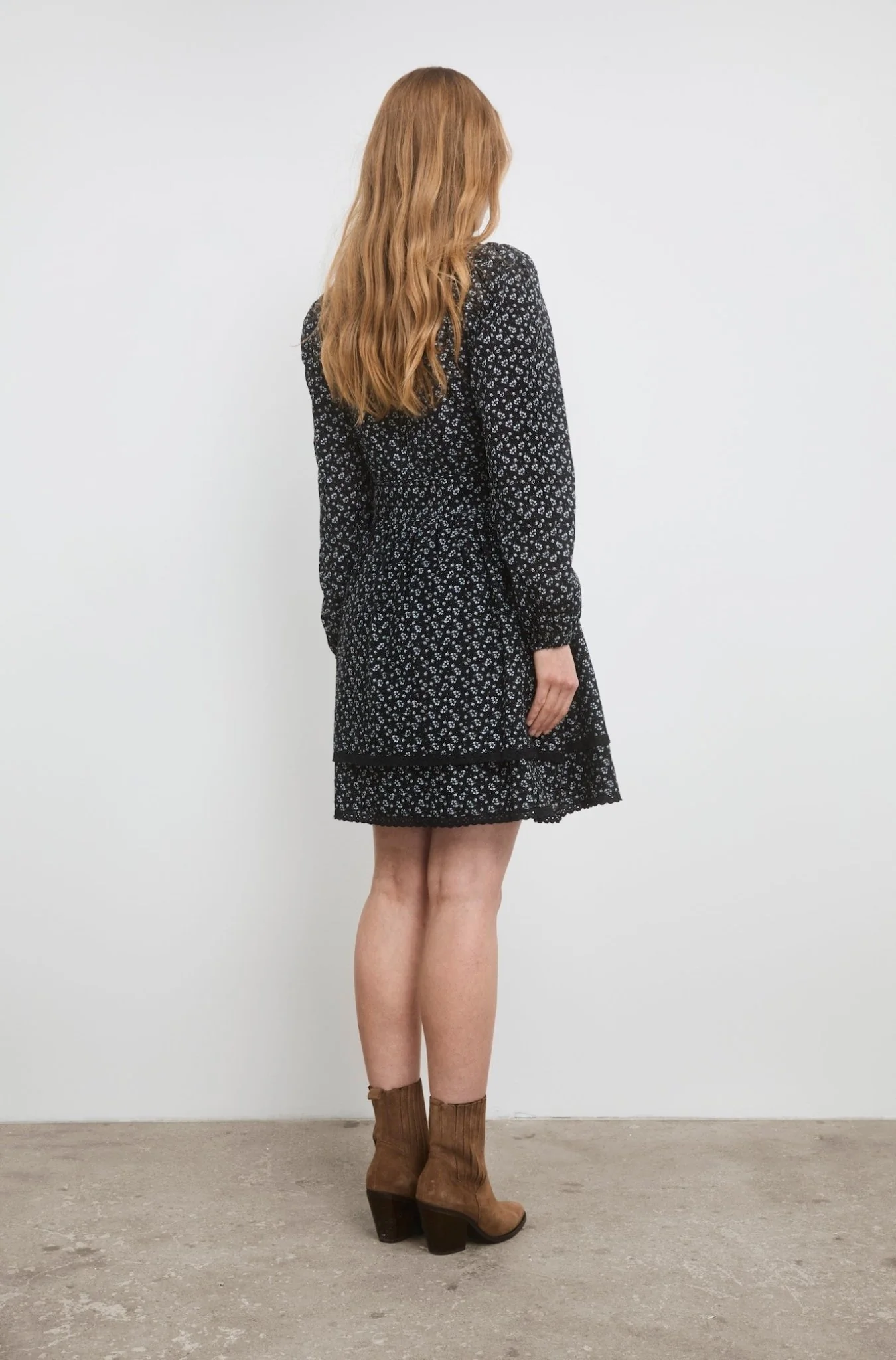 Lea Dress Black Lupin Print - Image 13
