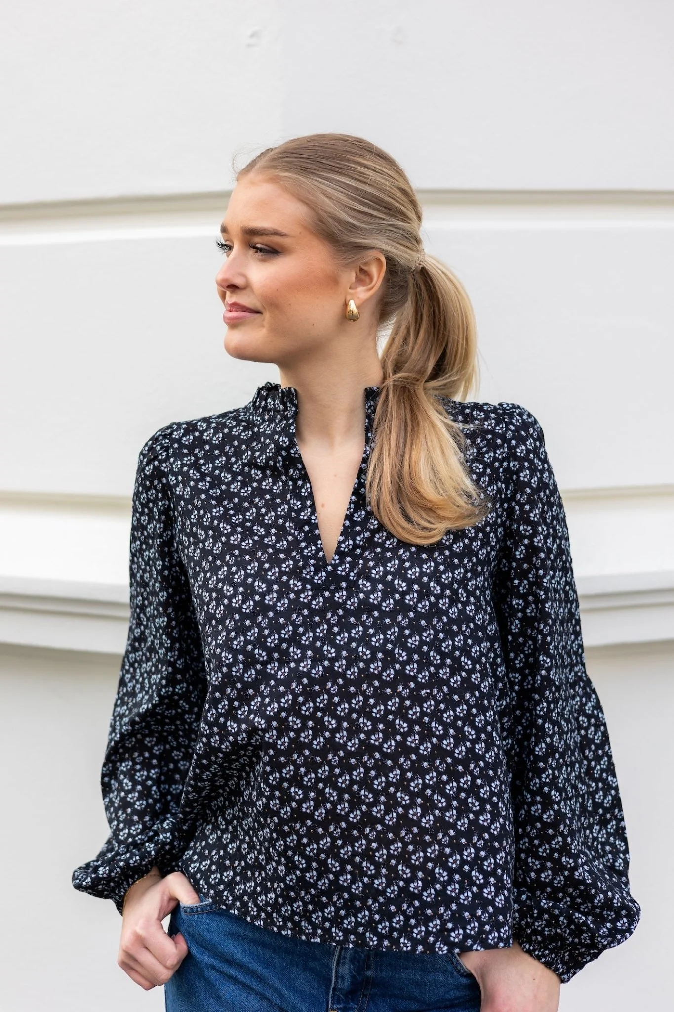 Karro Blouse Black Lupin Print