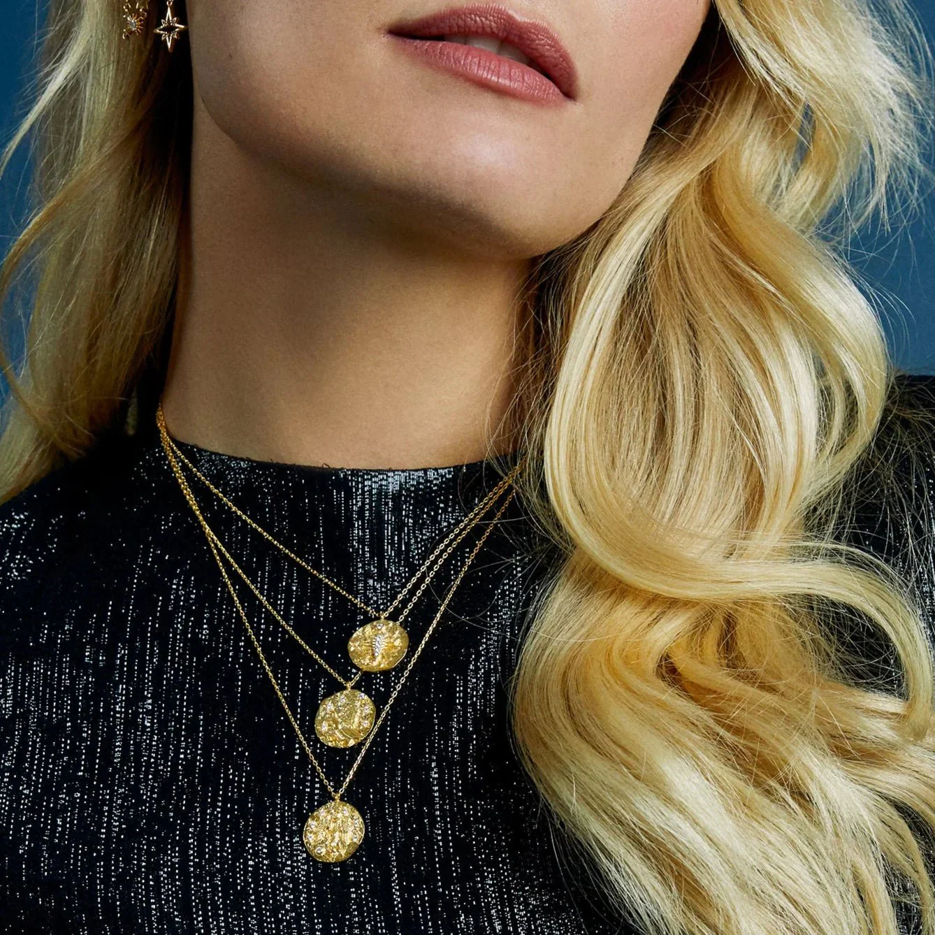 Sagittarius Zodiac Necklace Pale Gold - Image 5