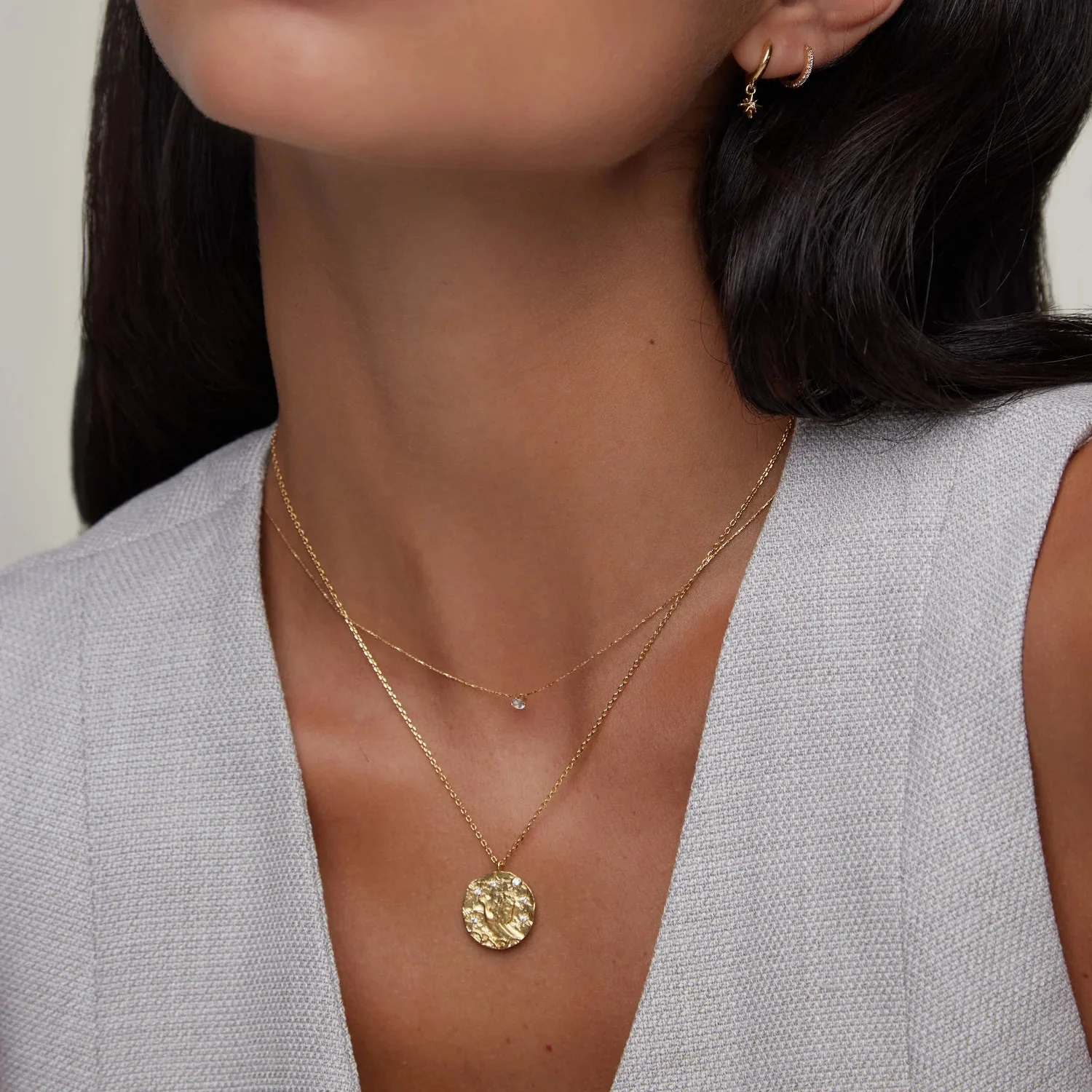 Gemini Zodiac Necklace Pale Gold - Image 4